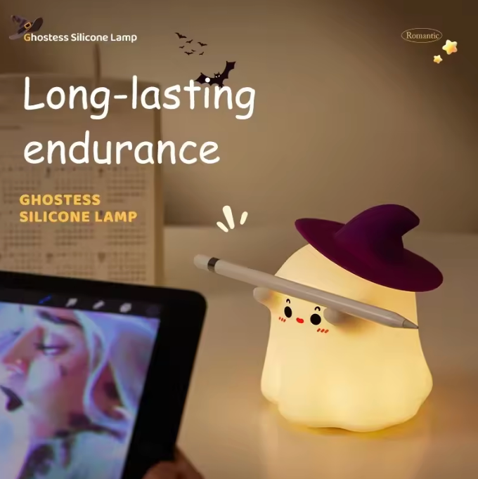 GlowPal Ghostess Lamp